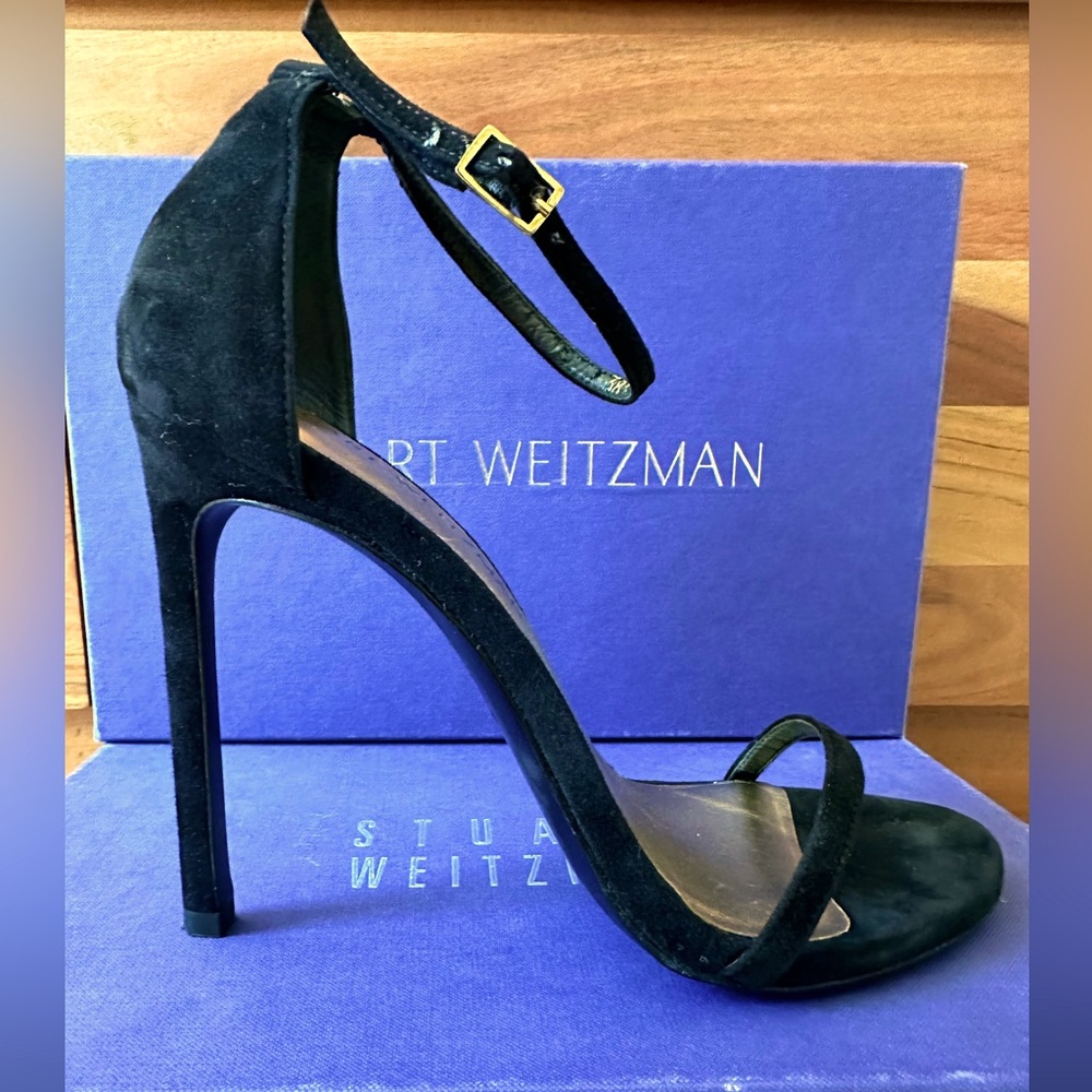 Stuart Weitzman Nudist Stiletto sandal in Black Noir Size 8
